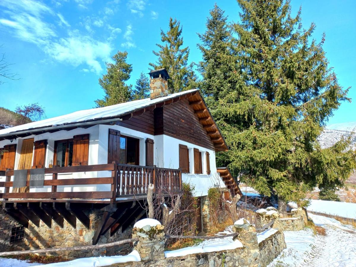 Can Serraima, Casa Rural A Prop De La Cerdanya Neva Eksteriør bilde