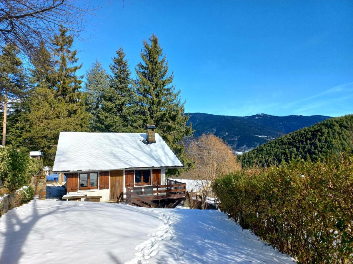 Can Serraima, Casa Rural A Prop De La Cerdanya Neva Eksteriør bilde